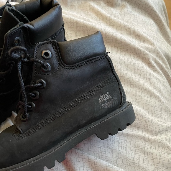 Timberland Boots - Picture 2 of 8